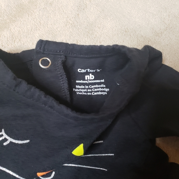 Carter's newborn black cat halloween outfit - Picture 2 of 3